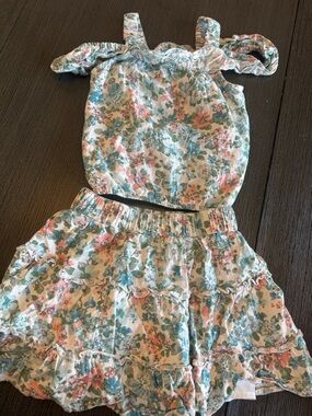 abercrombie kids Floral Two-Piece Set in Cream, Blue, Pink